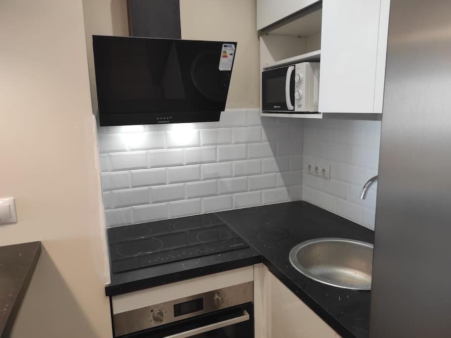 Estudio Centrico En Torremolinos Exteriör bild