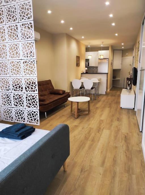 Estudio Centrico En Torremolinos Exteriör bild